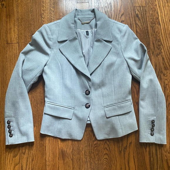 White House Black Market Jackets & Blazers - White House Black Market Blazer Women’s Size 6 Gray Fitted Lined Jacket Suit